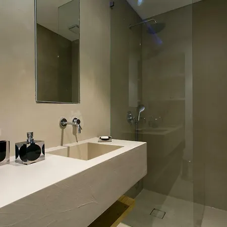 Marchesa Da Bica Luxury *